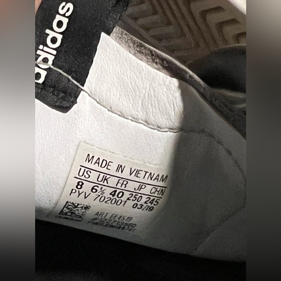 ADIDAS SLEEK black with white sole and tongue size 8 - Picture 6 of 7